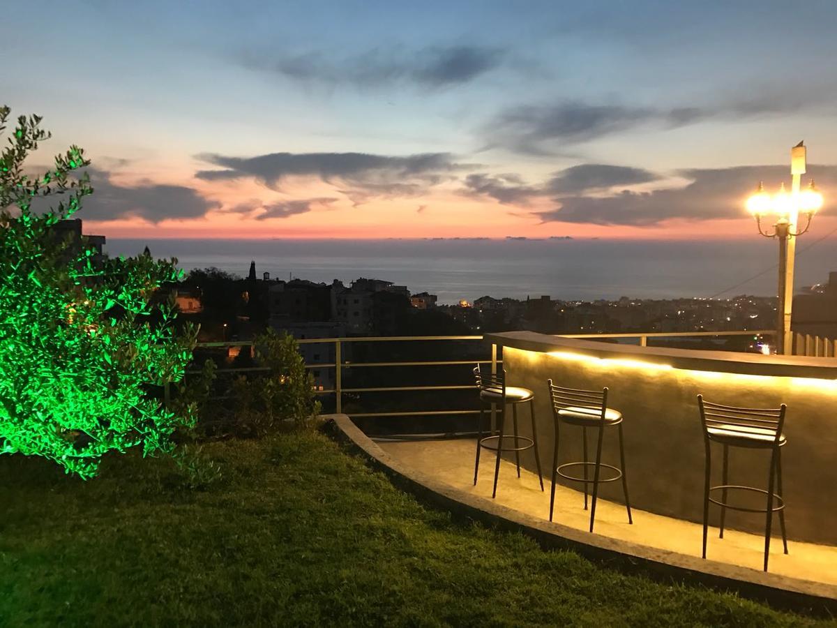 Vu'Z Hotel Byblos Exterior photo